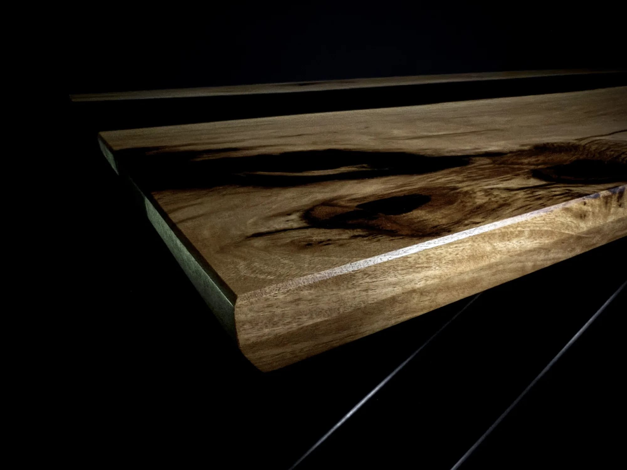 The Tallowed Span Dining Table